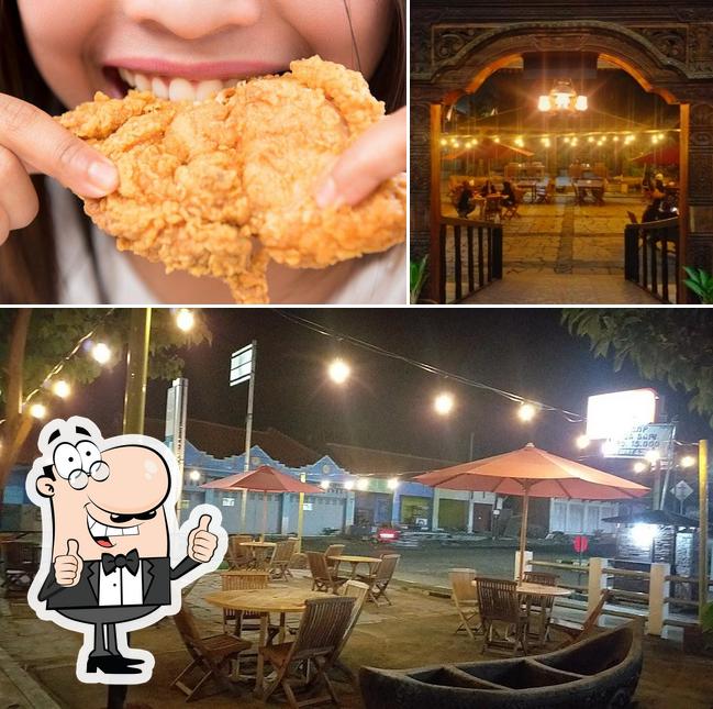 Ayam Geprek Dua Rasa