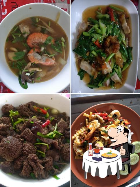 ร้านข้าวแกงป้าแอ๊ด