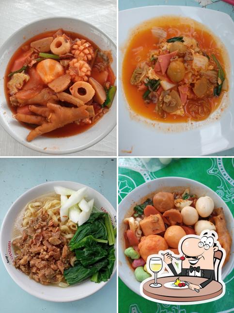 Seblak Muncrat Gangsar Kuliner