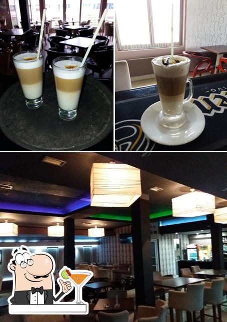 Cafe Queen