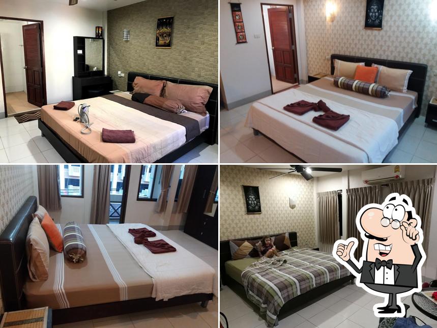 Living Room Guesthouse & Cafe Bar