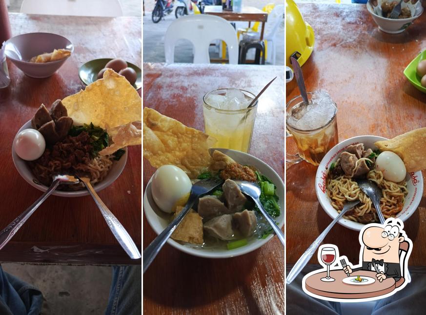 Bakso 555