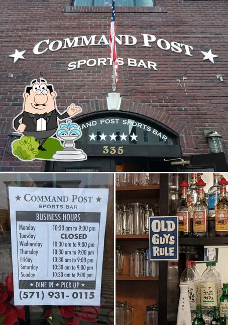 SimpLee’s Command Post Sports Bar and Grill
