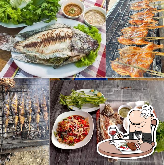 น้องบอสไก่ย่างวิเชียรบุรีเมี่ยงปลาเผา สาขา2