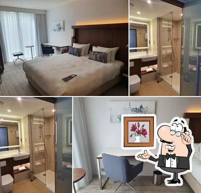 Courtyard by Marriott Edinburgh West Restaurant