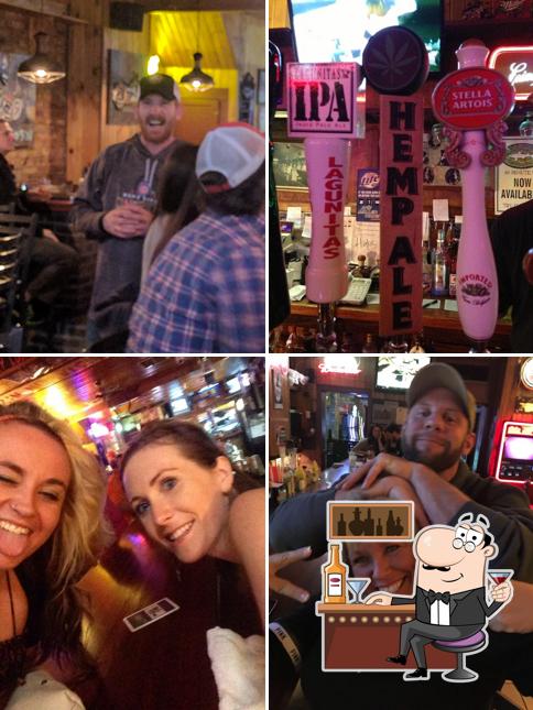 Hink's Bar & Grill