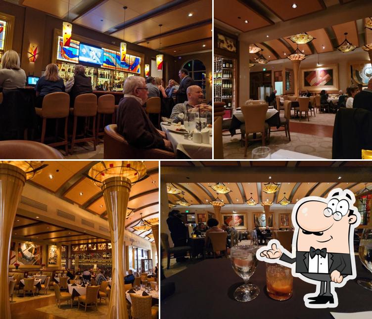 Eddie Merlot's
