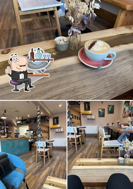 Waterlilies Café Tullow