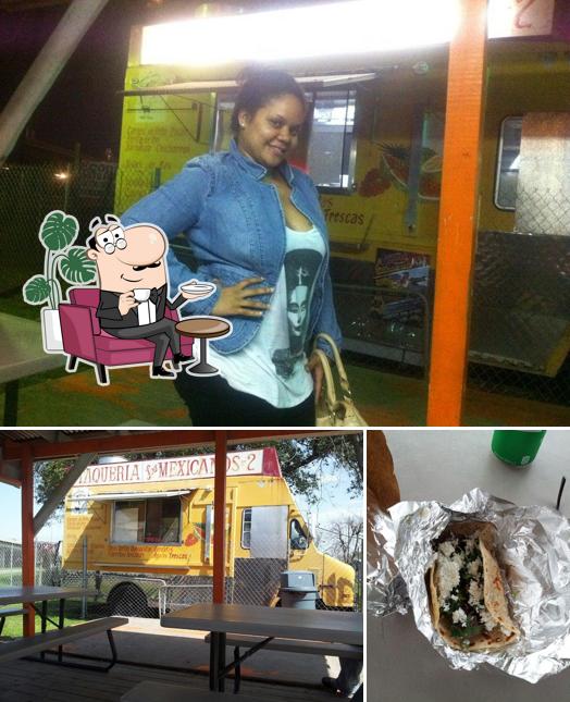 Los Mexicanos # 2