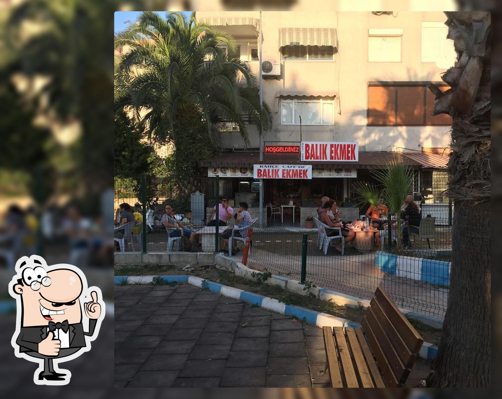 Bahçe Kafe Balık Ekmek