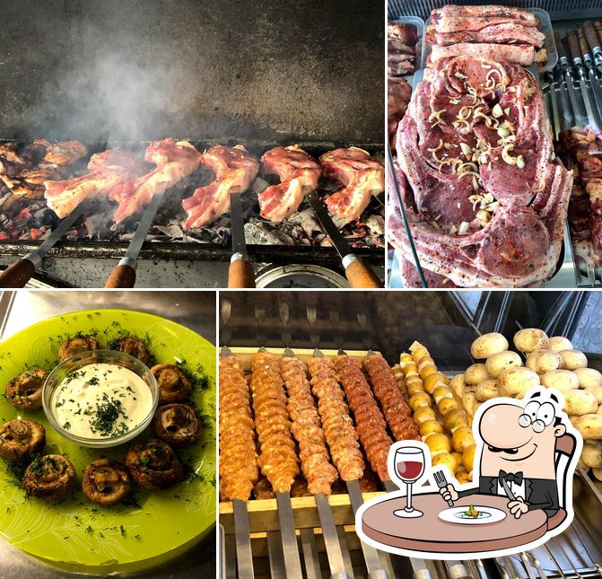 Блюда в "Кафе Шашлычном Рае"