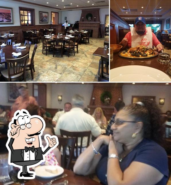 Vesuvio's Ristorante