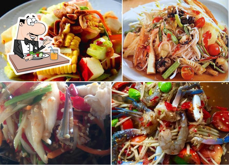 ส้มตำท้ายตลาด