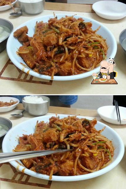 오동동 진짜초가집