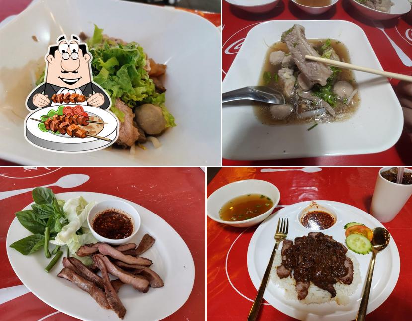 บังหรั่งก๋วยเตี๋ยวเนื้อ (สูตรดงมูลเหล็ก)