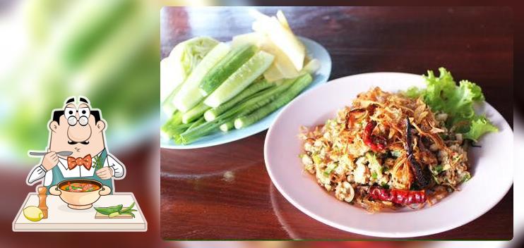 ร้านไก่ย่างเจ๊แก้ว Amphoe Wichian Buri