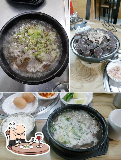 신안창평국밥