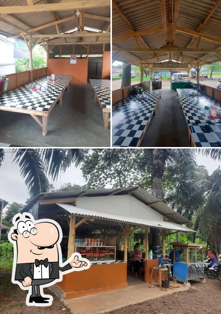Saung Lesehan Sekarini