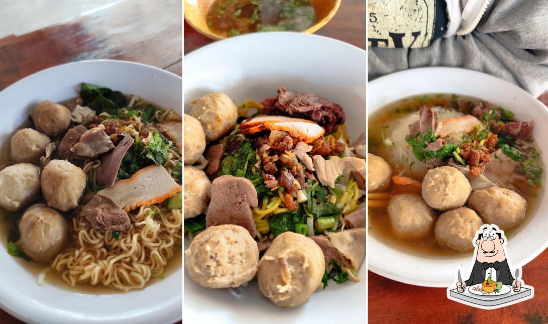 ก๋วยเตี๋ยวเจ้าเก่า (เคยเปิดเมื่อสิบกว่าปีก่อน)