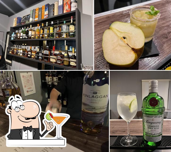 B-BAR新石切〜ウイスキー・ハイボール・カクテルのお店 Whisky & Cocktail Shot Bar