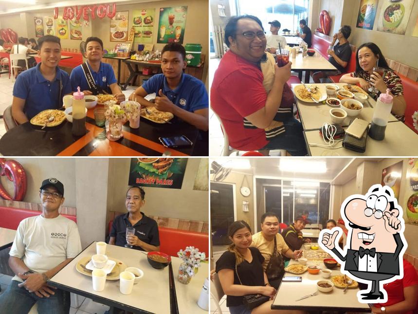 Kumpares Valenzuela