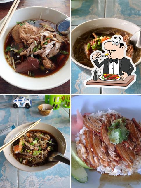ร้านครัวทนาย
