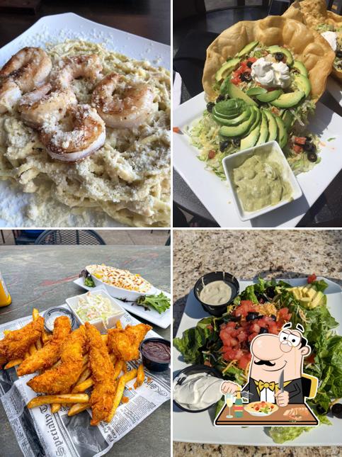 Driftwood Bar & Grill