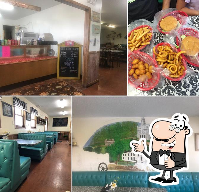 Pete's Place