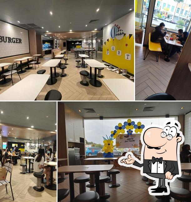 McDonald's Merlimau DT