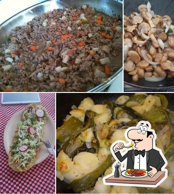 Pachuco's sabor chilango.