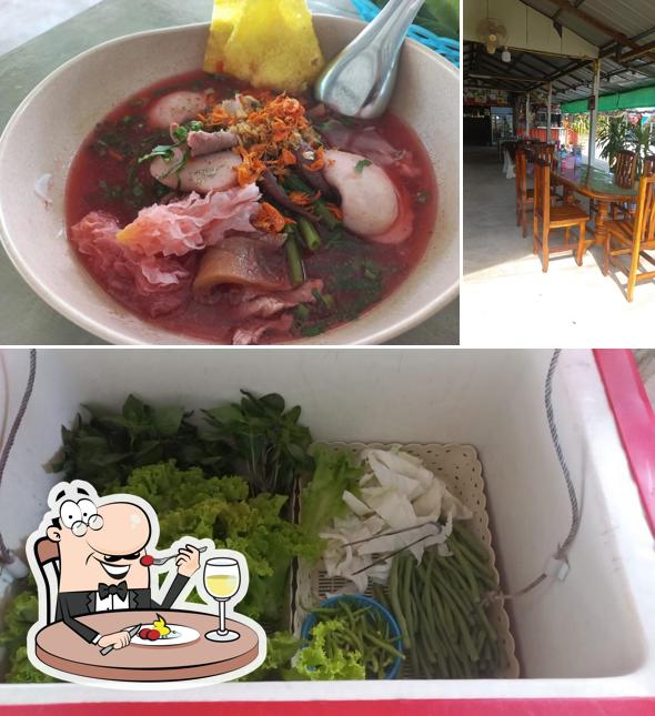ก๋วยเตี๋ยวเรือ อาหารตามสั่ง
