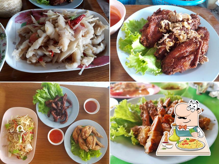 ร้านนุช ลาบอุบล