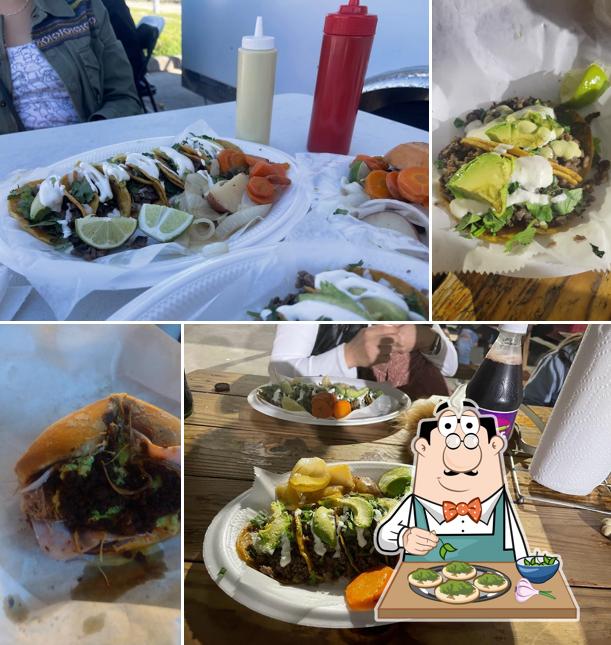 Tacos y Tortas El Entenao (Food Truck)