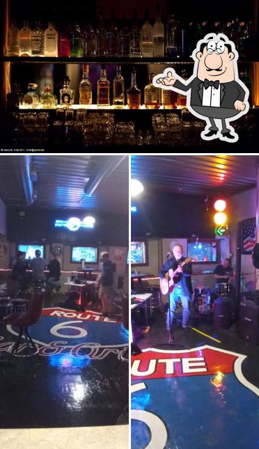 Route 6 Bar and Grill