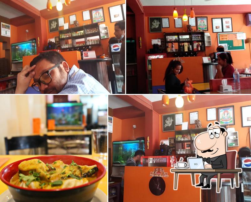 Orange Cafe