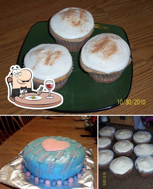 Eat. Bake. Love.