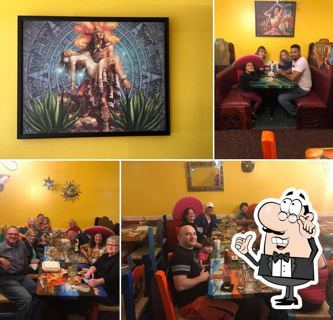 Plaza Azteca Mexican
