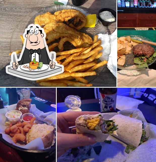 Hoehn's Huddle Sports Bar & Grill