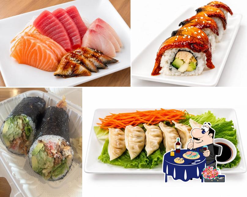 Golden Roll Sushi