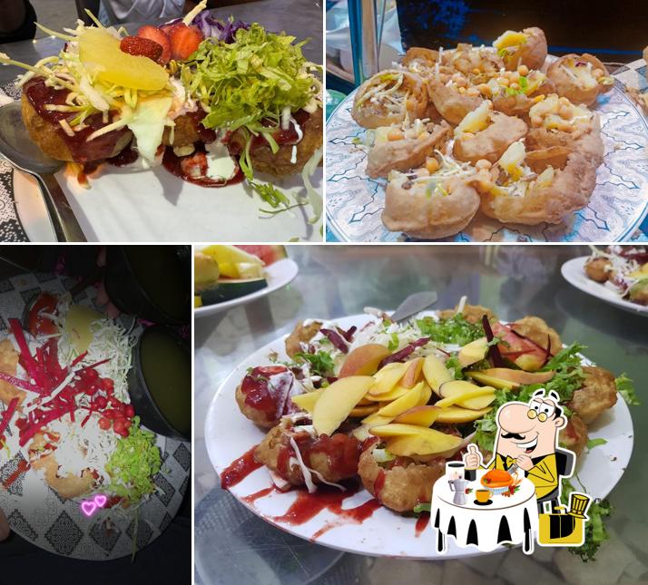 Shahi Gol Gappay & Burger Point