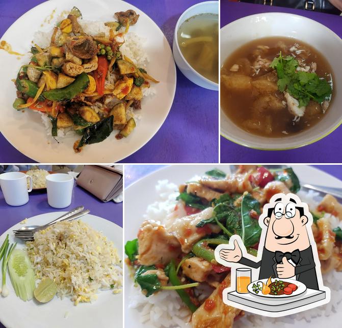 ข้าวผัดปูเกาะลอย