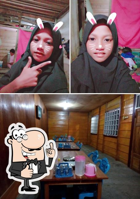 Rumah Makan Weda Pury