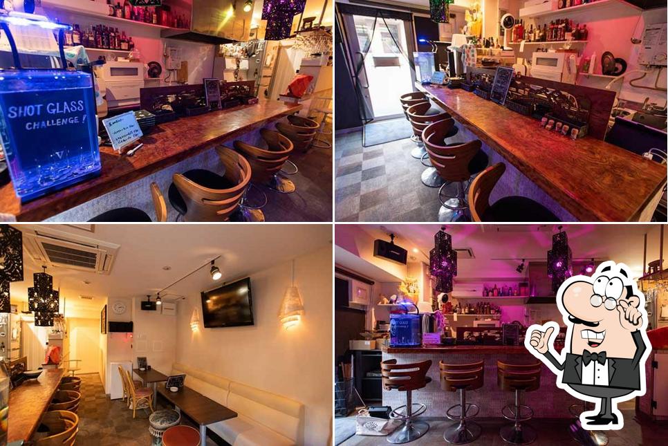 DINING BAR MJ
