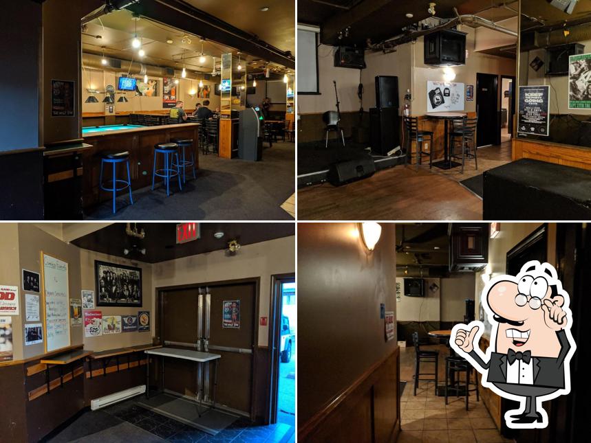 The Wolf Bar