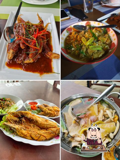 ร้านอาหารเรือนริมน้ำ สาขา 2