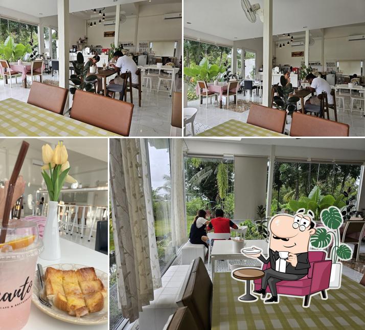 Encanto Cafe & Restaurant