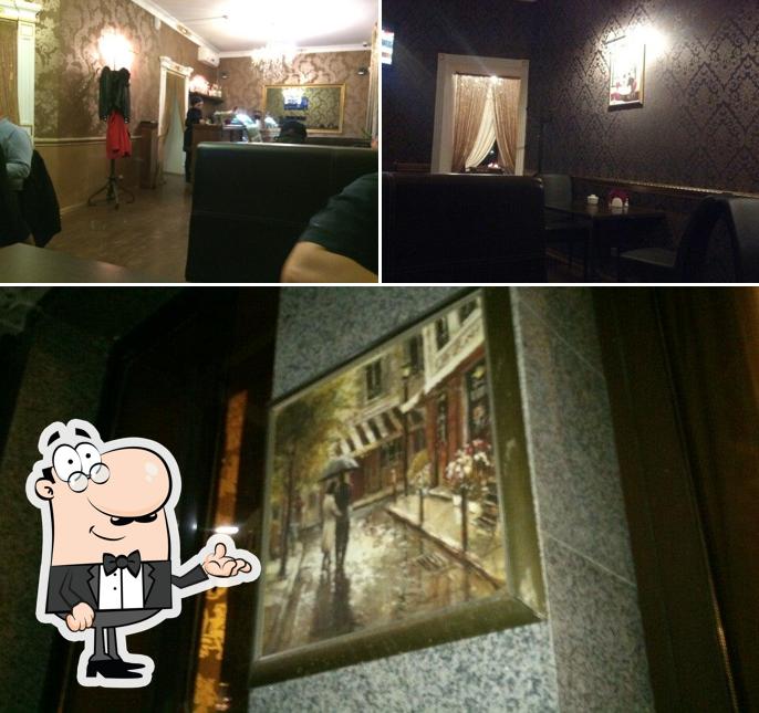 Coffee shop