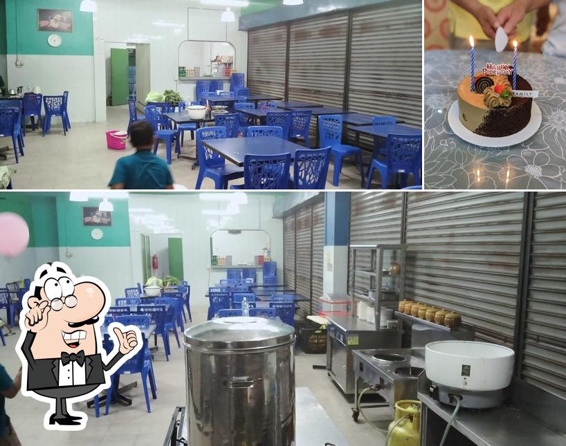 RESTORAN NASI KANDAR BHARKAT ( TASIK BRANCH)