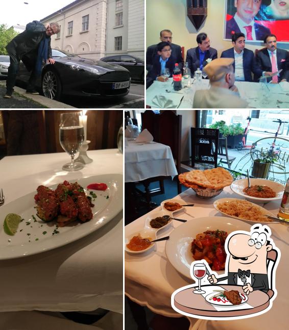 Mehfel restaurant