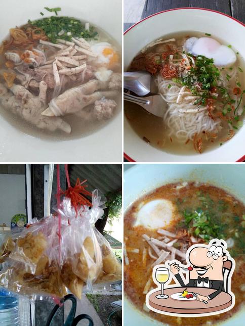 ก๋วยจั๊บบ้านปู่